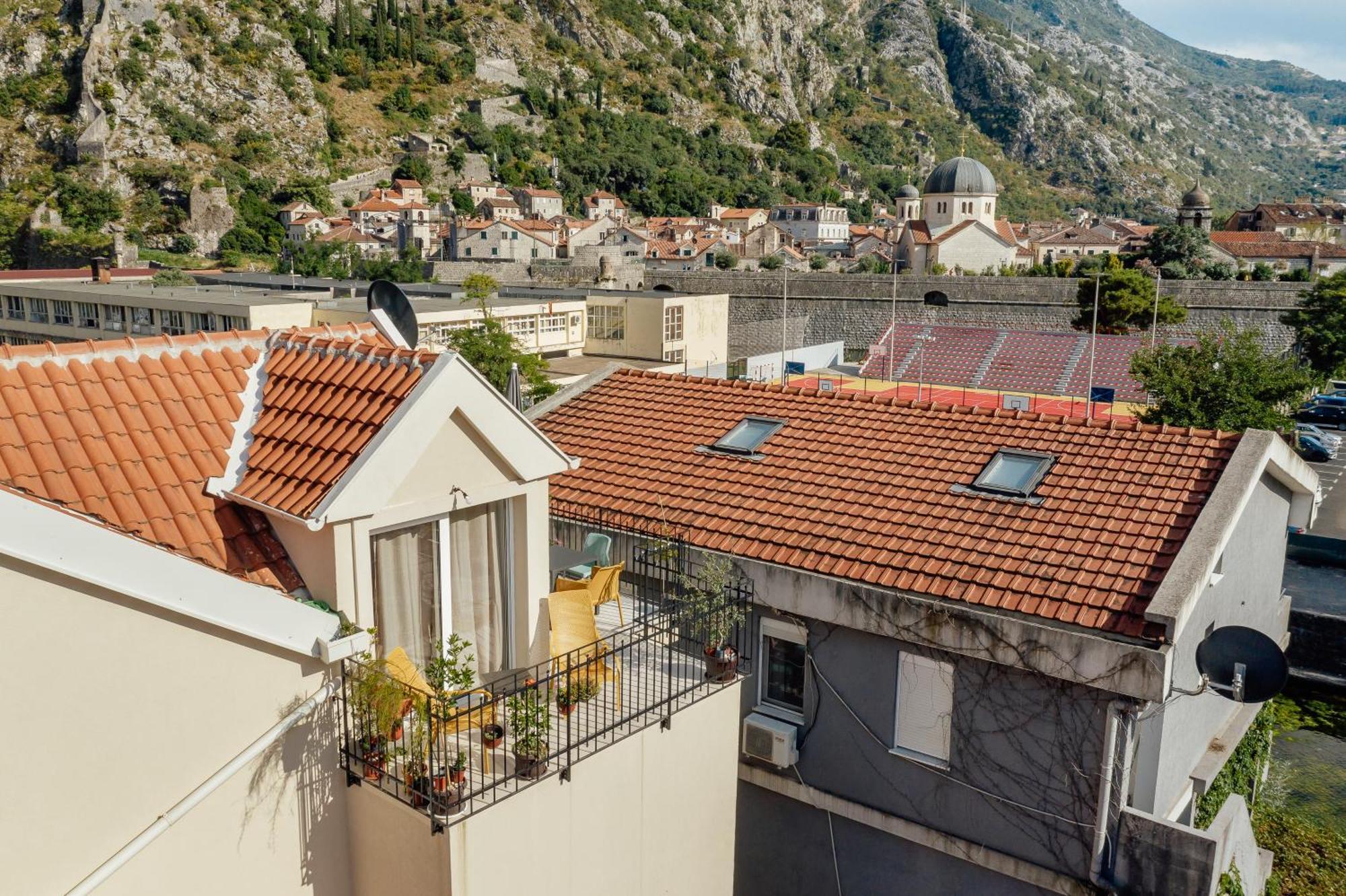 Kotor Central Point Exterior photo
